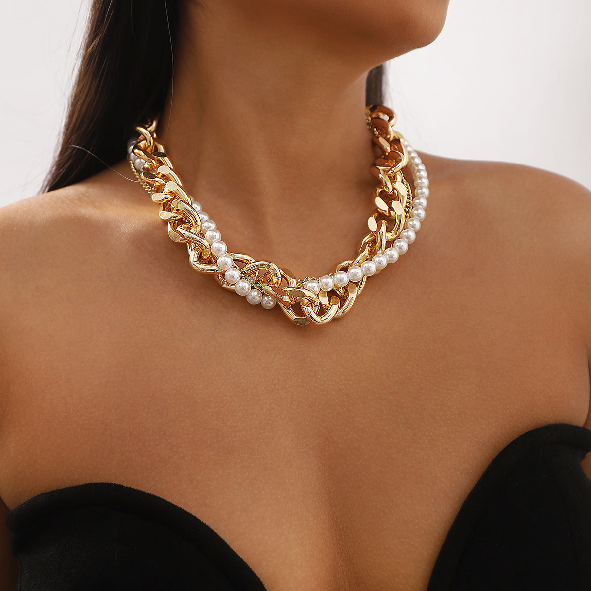 Vintage Pearl Layered Necklace for Women – Elegant Gold Metal Chain Jewelry