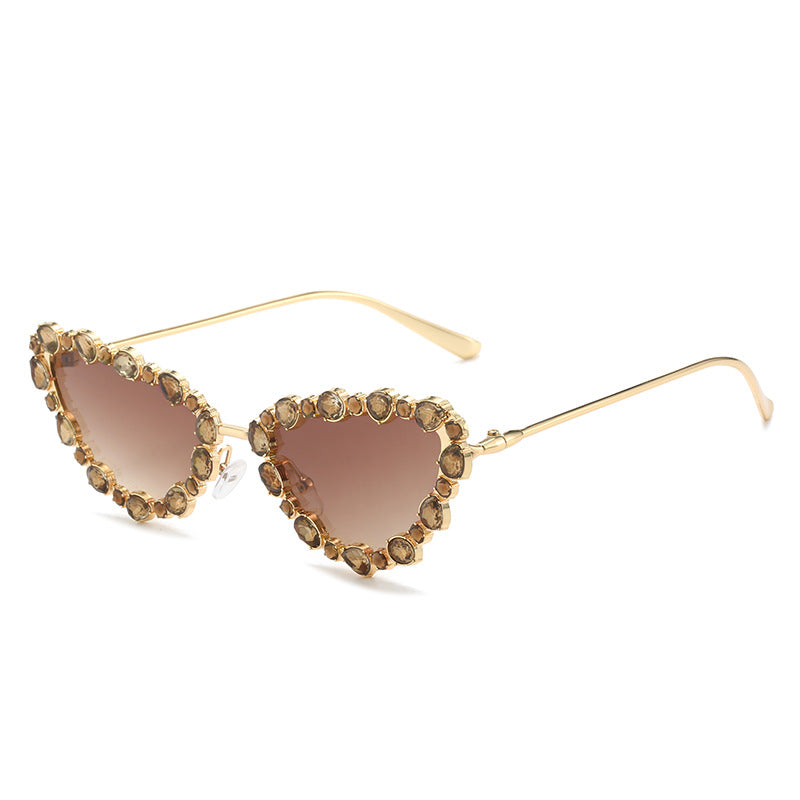 Cat-Eye Rhinestone Sunglasses – UV400 Metal Geometric Street Style Shades for Women