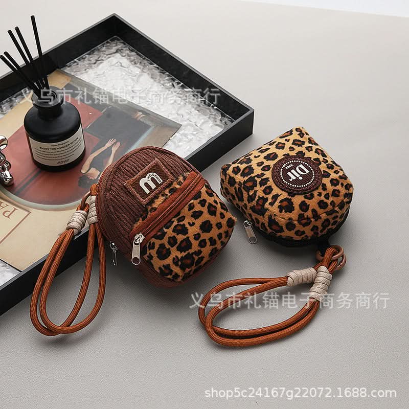 Mini Coin Purse Keychain – Leopard Print Card Holder