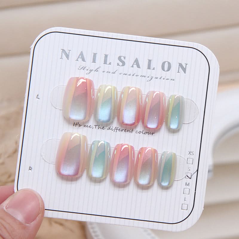 Light-Chasing Cat-Eye Wearable Nails – Candy Gradient Nail Art Pieces (10 Pieces)