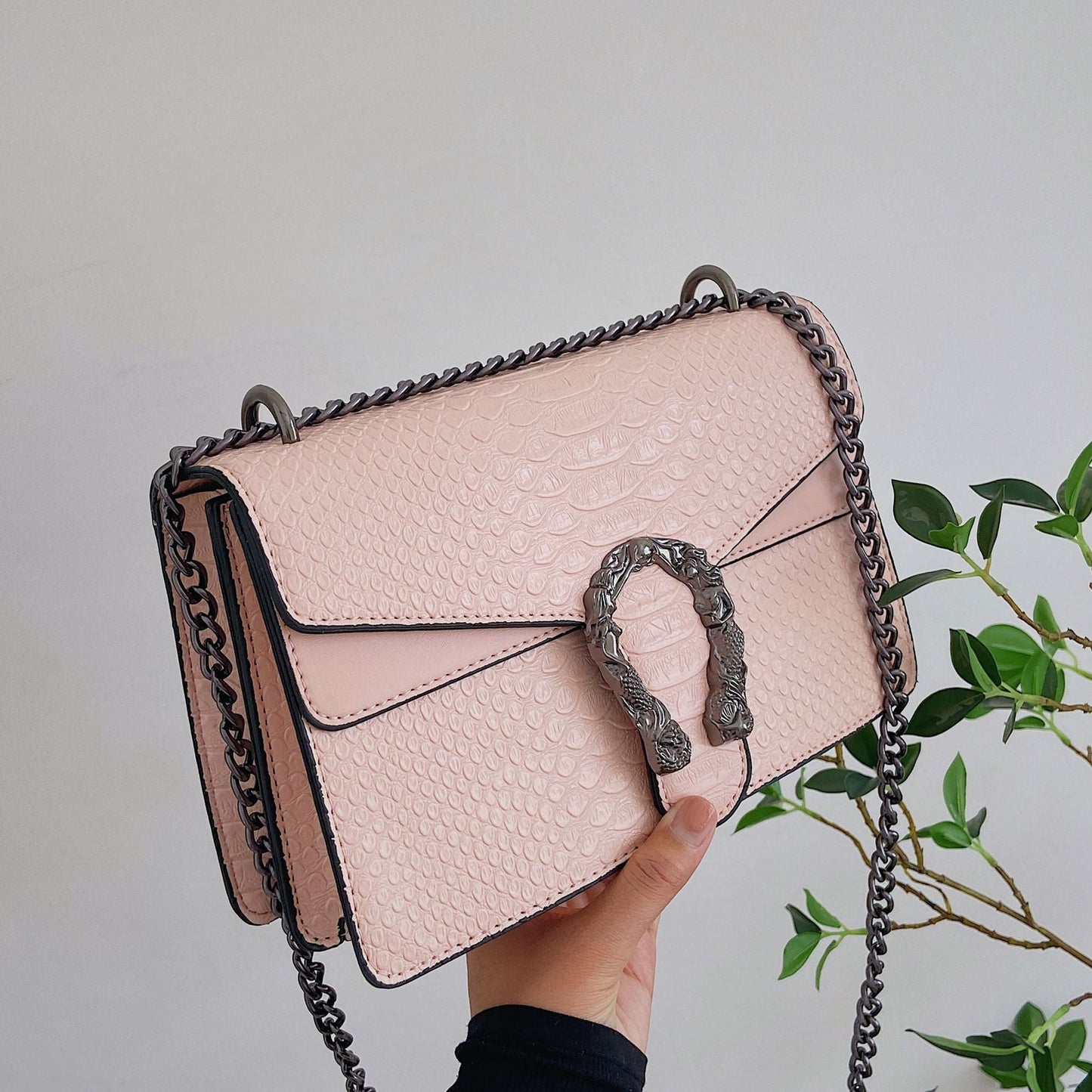 Luxury Chain Shoulder Bag for Women – Retro Stone Texture Medium Crossbody Bag