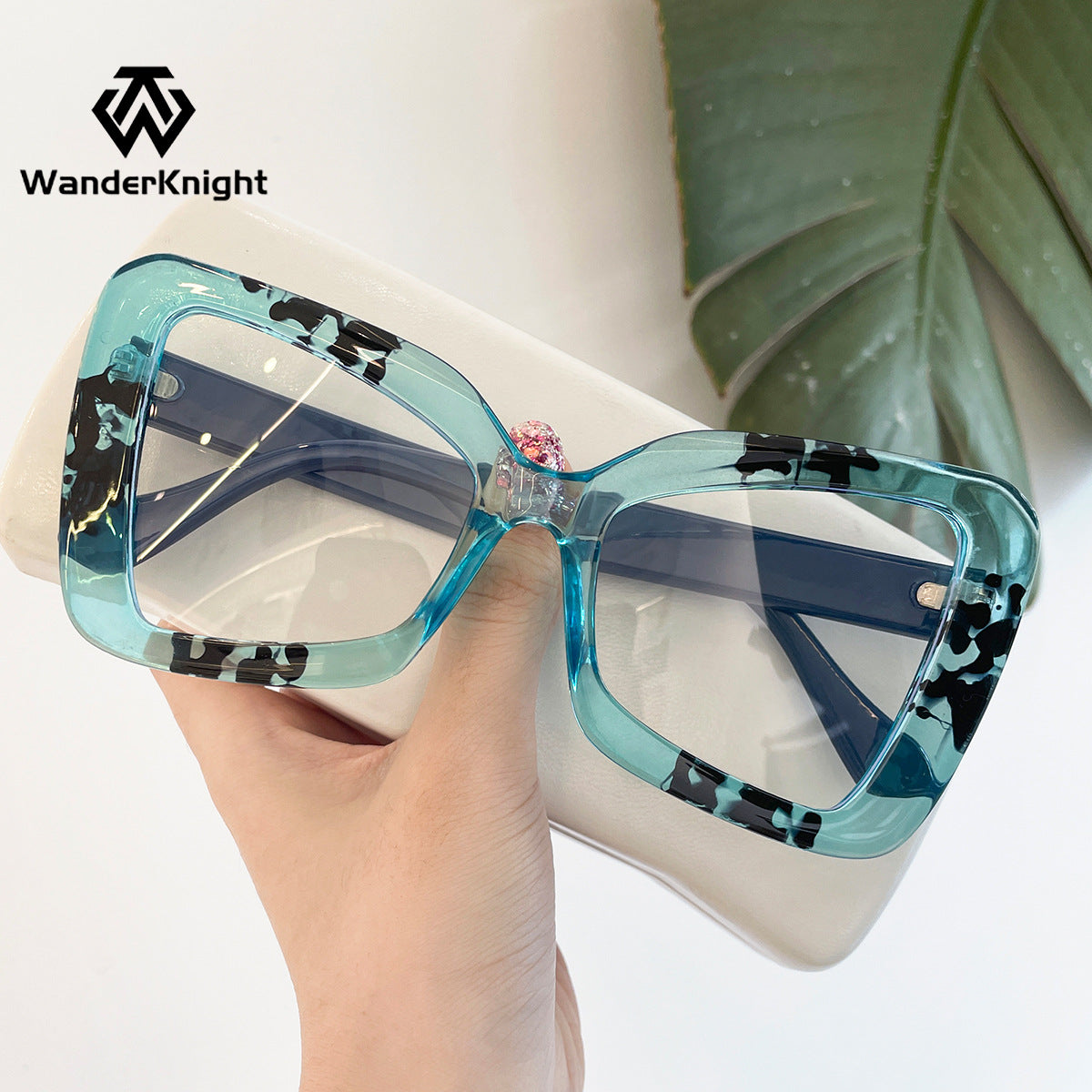 Oversized Square Glasses – European & American Style Eyewear for Bare-Face Looks