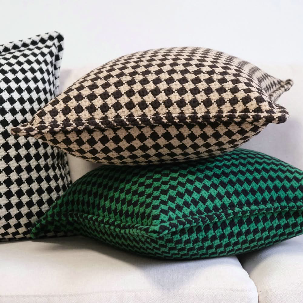 Retro Plaid Knitted Pillow Cover – Luxurious High-End Cushion