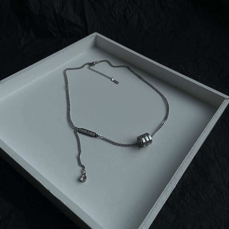 Slim Waist Ring Pendant Necklace – Unisex Fashion Jewelry