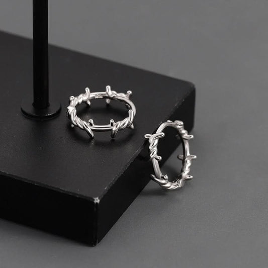 Men’s Thorn Vine Hoop Earrings – Hip-Hop Ear Cuff Buckle