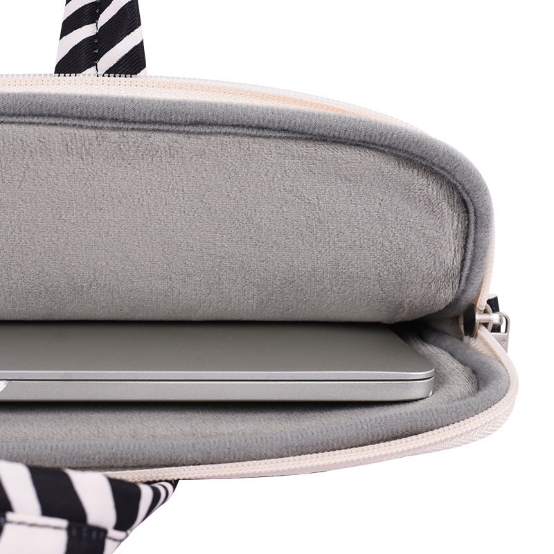 White Zebra Striped Waterproof Laptop Bag – Fits 13"–15" with Front Pocket