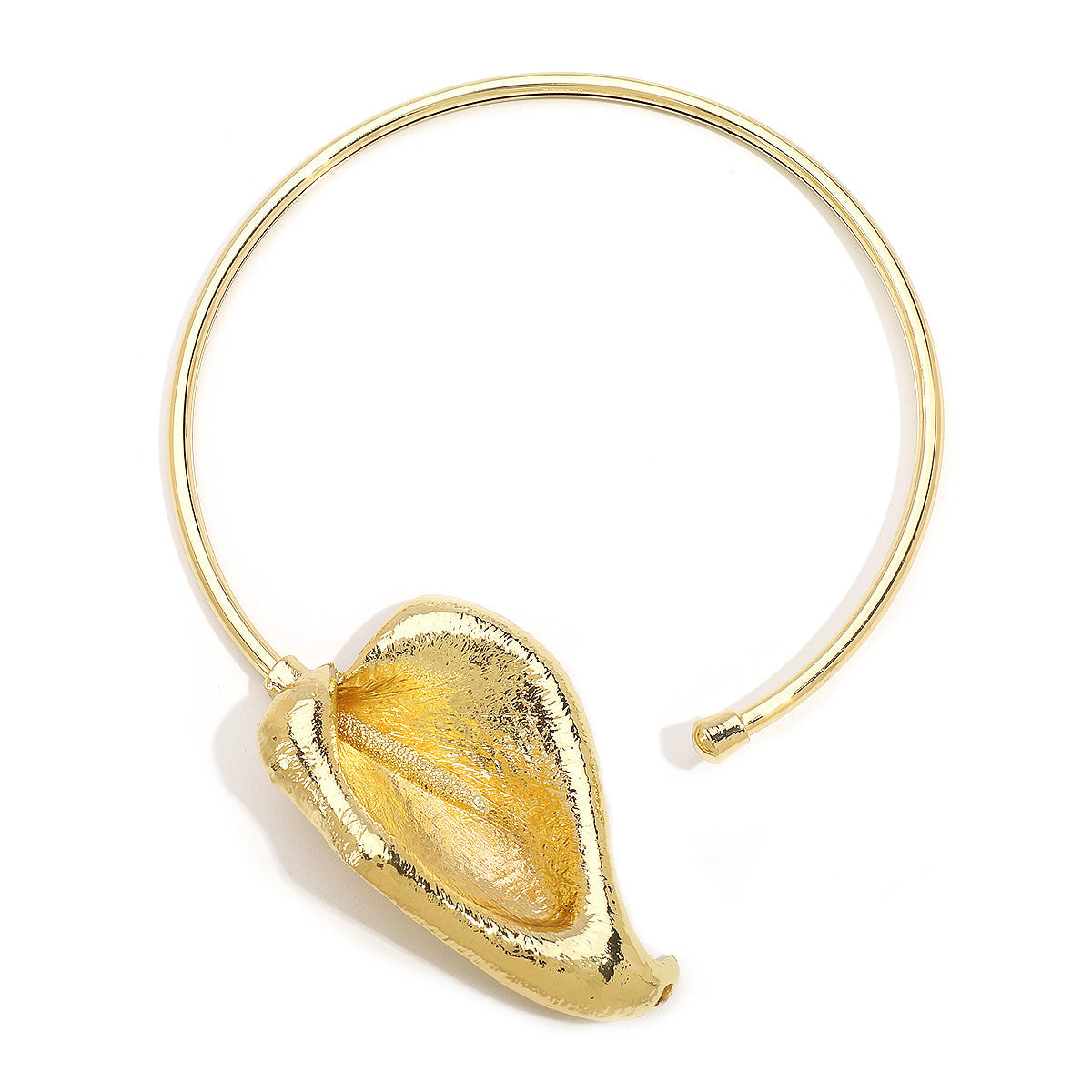 Retro Poplar Leaf Necklace for Women – Light Luxury Alloy Clavicle Jewelry