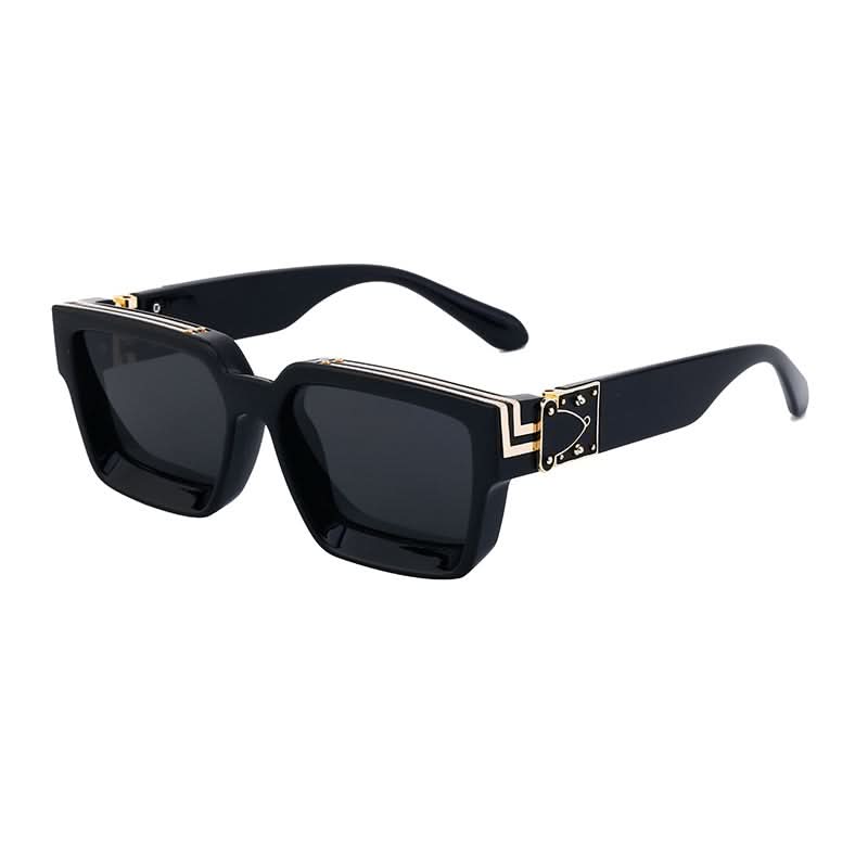 Trendy Small-Frame Sunglasses – Stylish Retro Shades