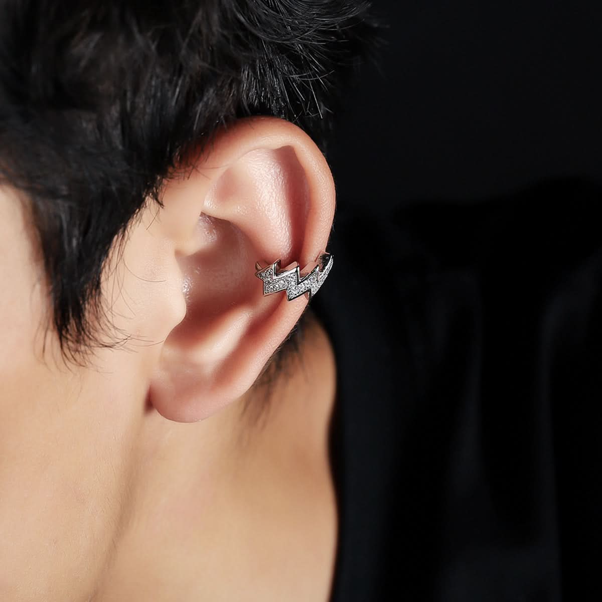 Unisex Zircon Lightning Ear Clips – Non-Pierced Summer Jewelry