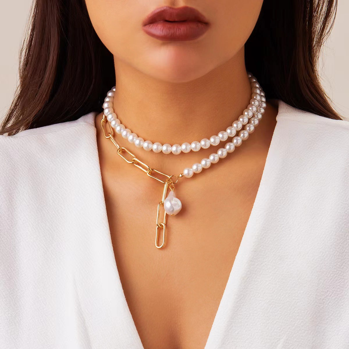 Classic Pearl Layered Necklace – Irregular Gold Chain Statement Jewelry for Women