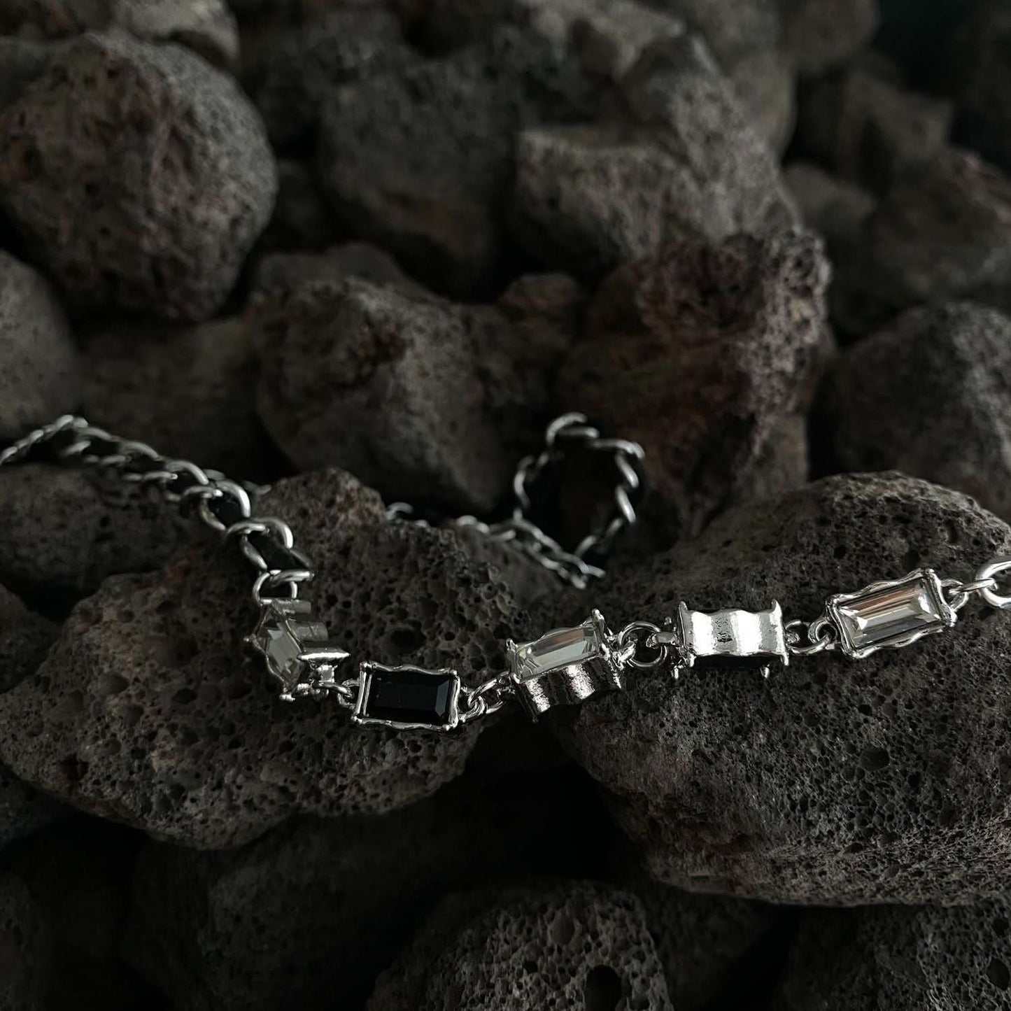 Men's Black and White Zircon Necklace – Hip-Hop Clavicle Chain