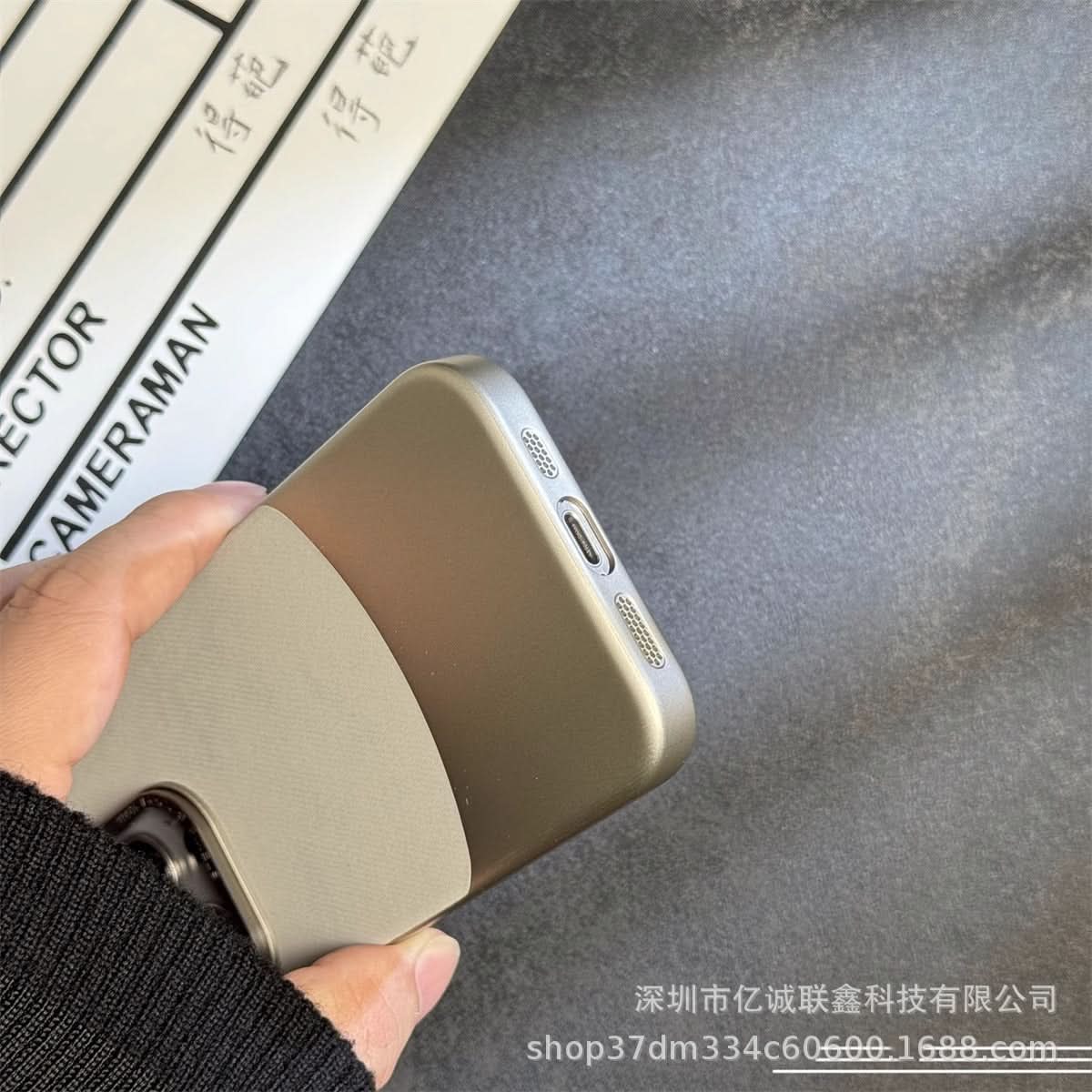 Luxury Velvet iPhone 15 & 14 Case - Shockproof, Anti-Fingerprint Cover