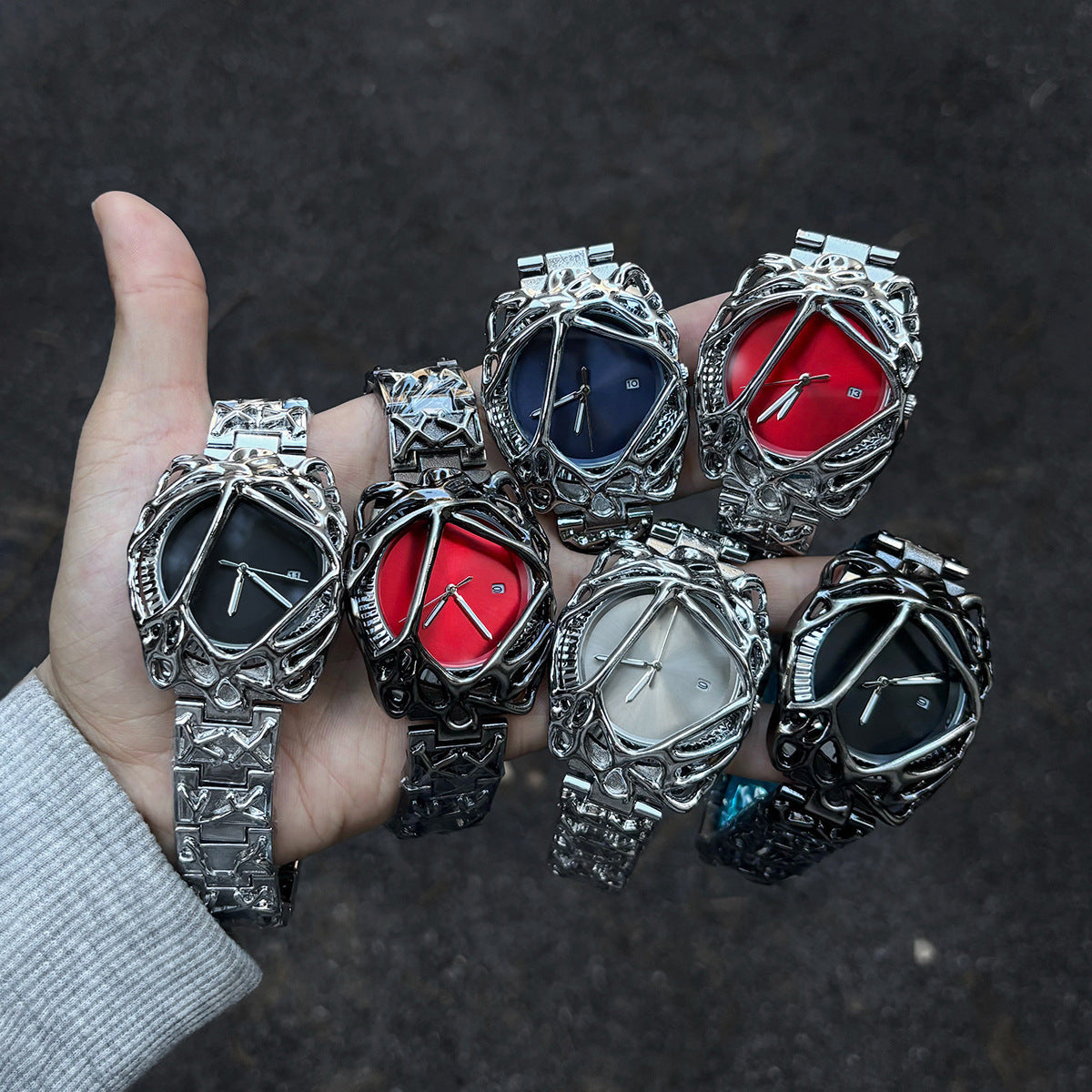 Men’s Spider Web Quartz Watch – Waterproof Fashion Wristwatch with Alloy Strap