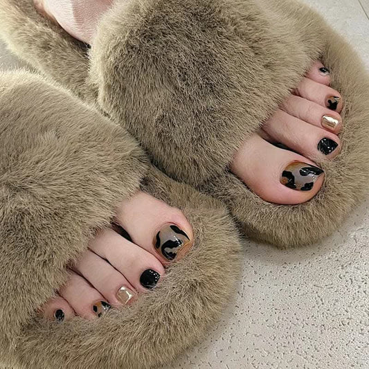 Golden Brown Pattern Toenail Stickers – Wearable Nail Art