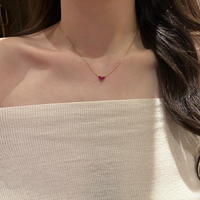 Rose Red Heart Pendant Necklace – Women's Dainty Electroplated Clavicle Chain Jewelry