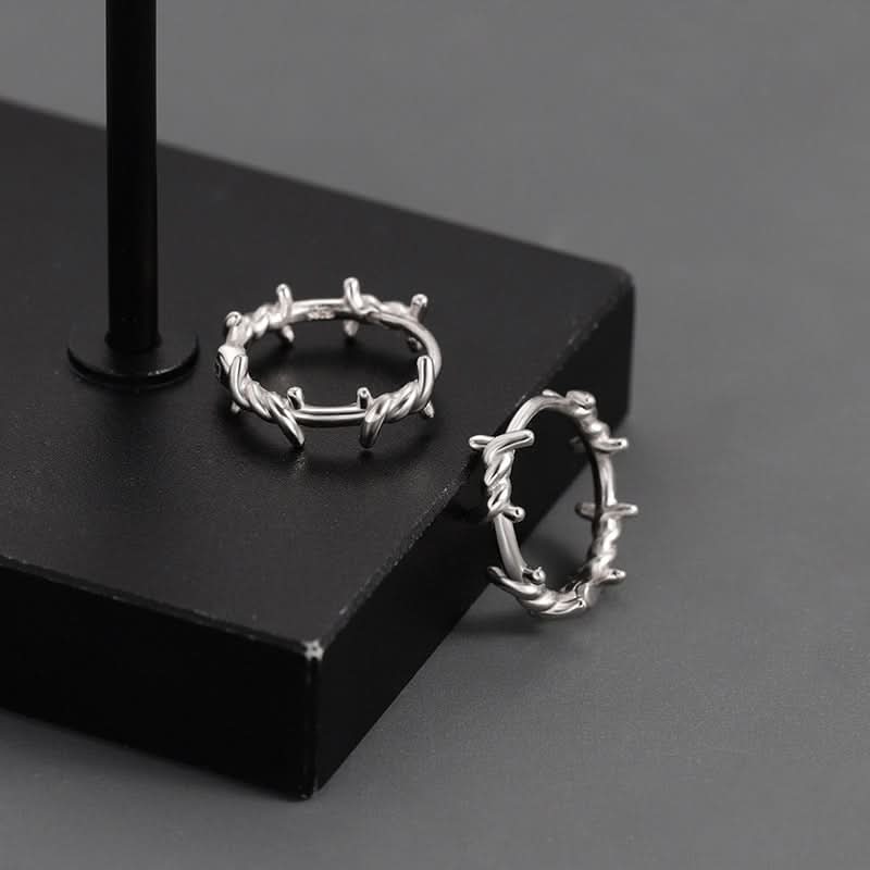 Men’s Thorn Vine Hoop Earrings – Hip-Hop Ear Cuff Buckle
