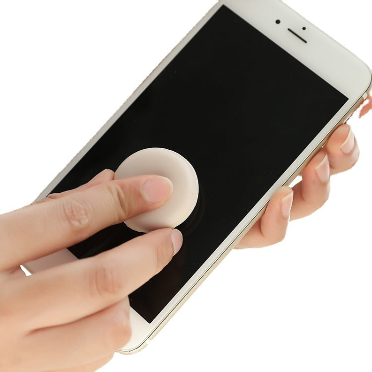 Macaron Screen Cleaner Pendant – Portable Microfiber Phone & Lens Wipe