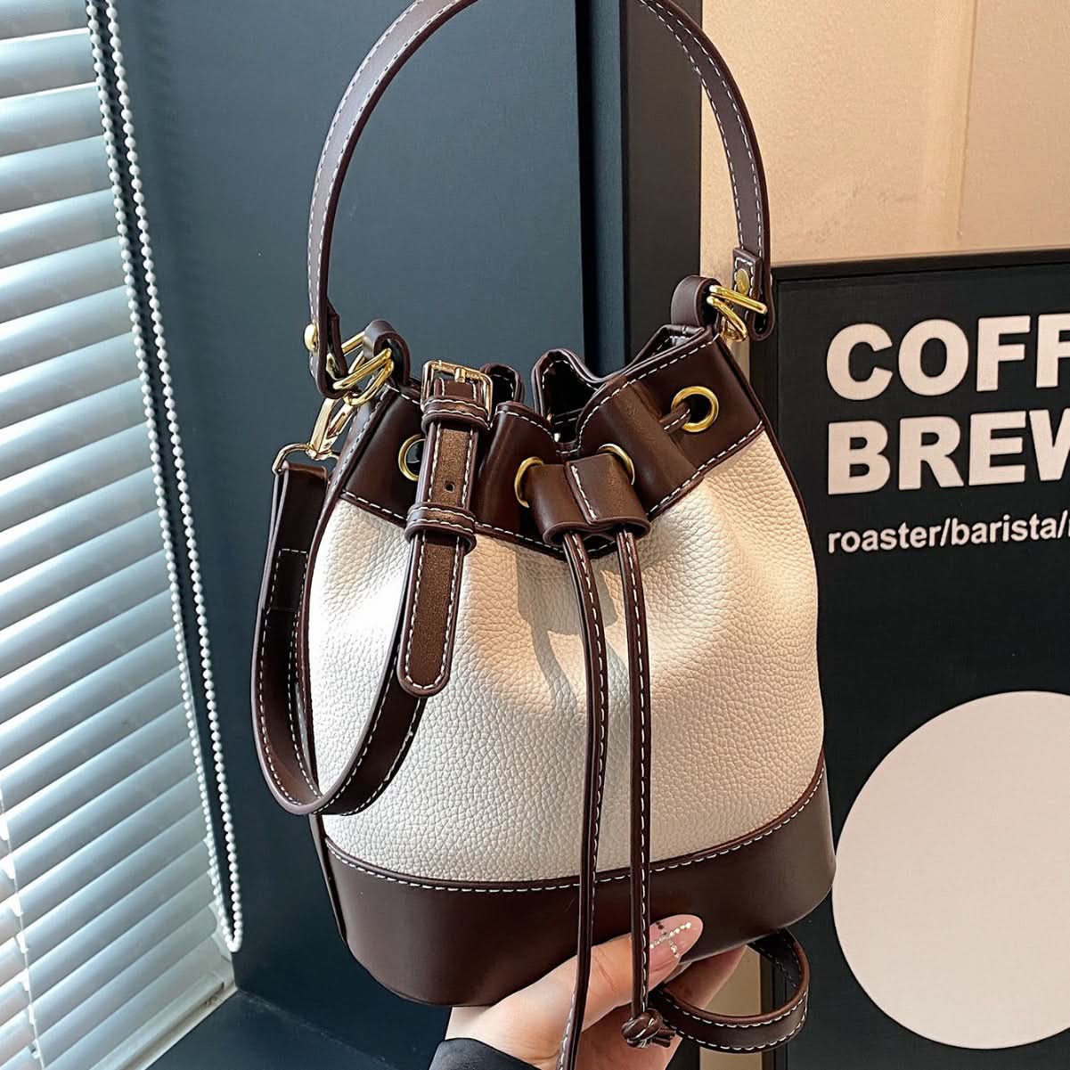Women’s Retro Contrast Bucket Bag – Shoulder & Messenger Handbag
