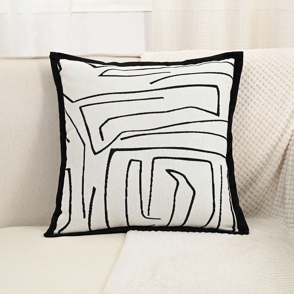 Black Light Luxury Vintage Embroidered Pillowcase