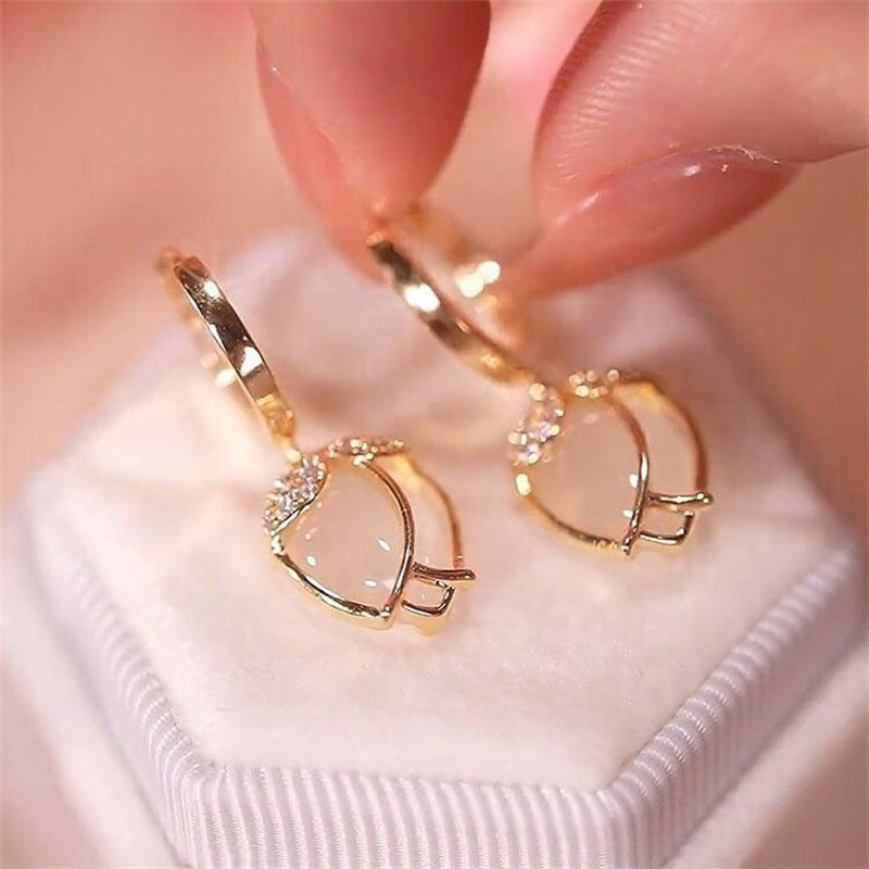Tulip Cat’s Eye Earrings for Women – Trendy Geometric Design