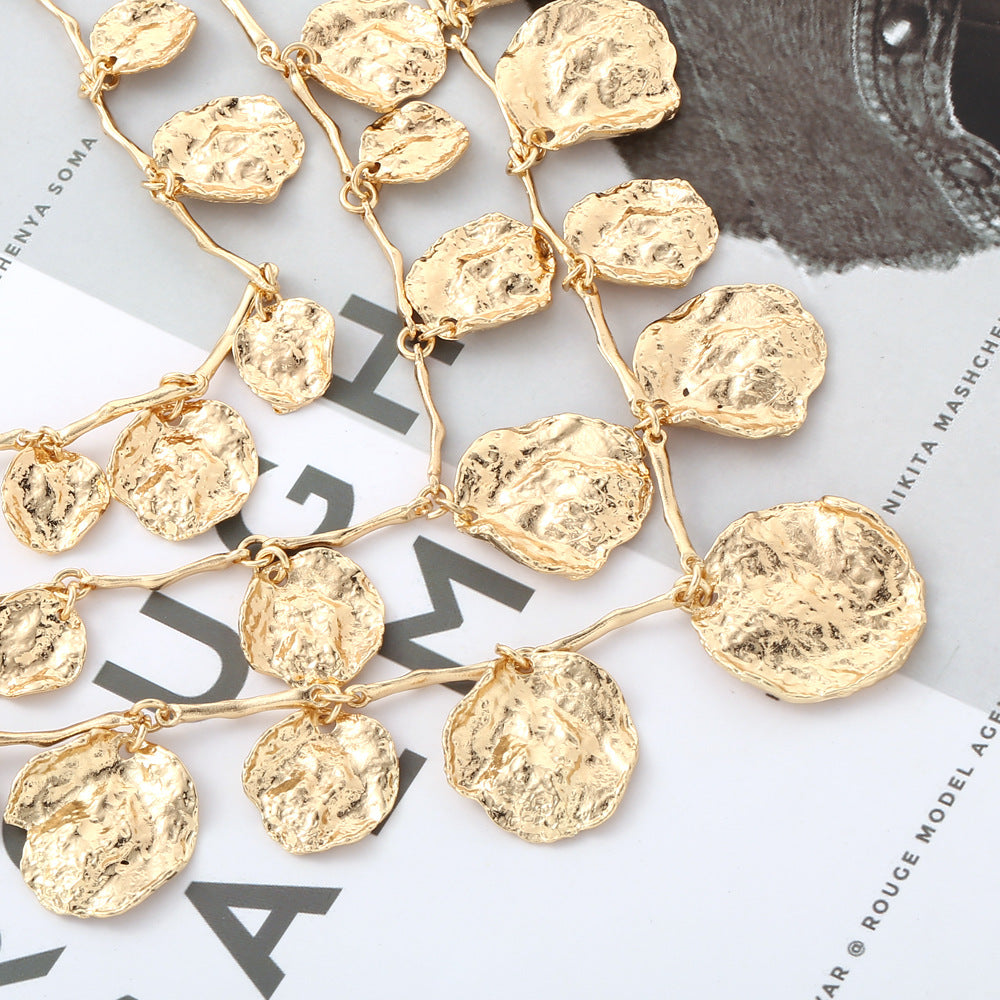 Classic Multi-Layer Gold Disc Necklace – Trendy Geometric Clavicle Chain for Women