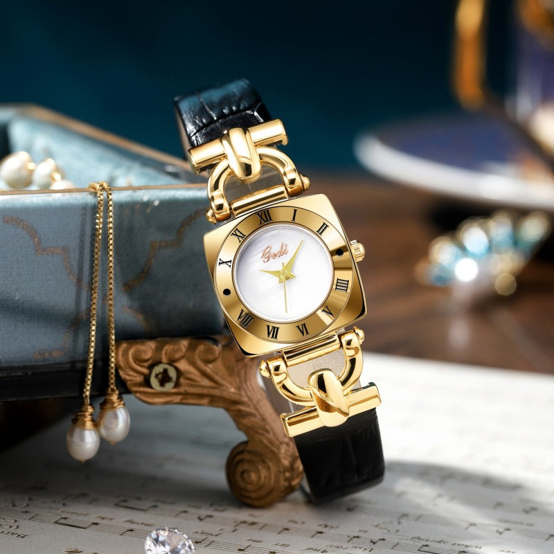 Luxury Quartz Watch – Retro Square Dial High-End Women’s Gold Belt Wristwatch