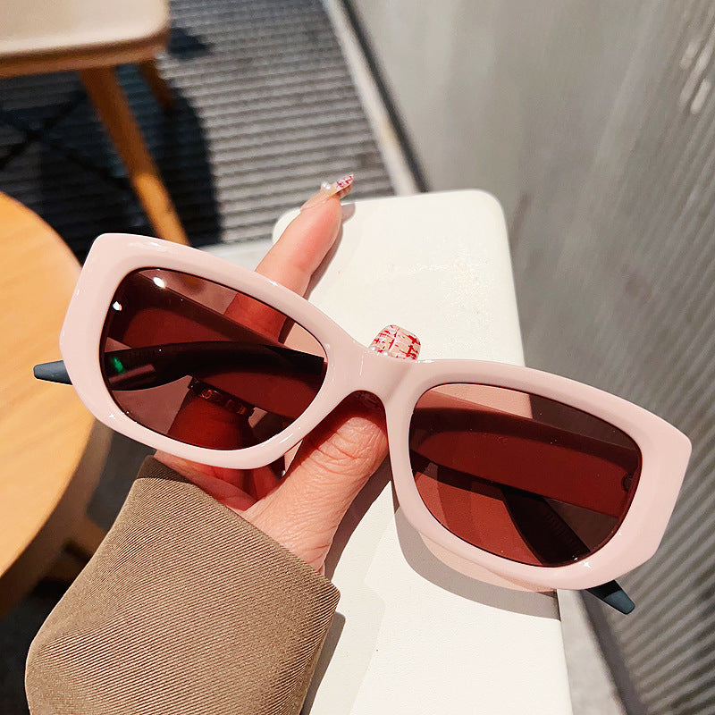 Square Sunglasses for Women – UV400 Blue Retro Fashion Shades for Round Faces