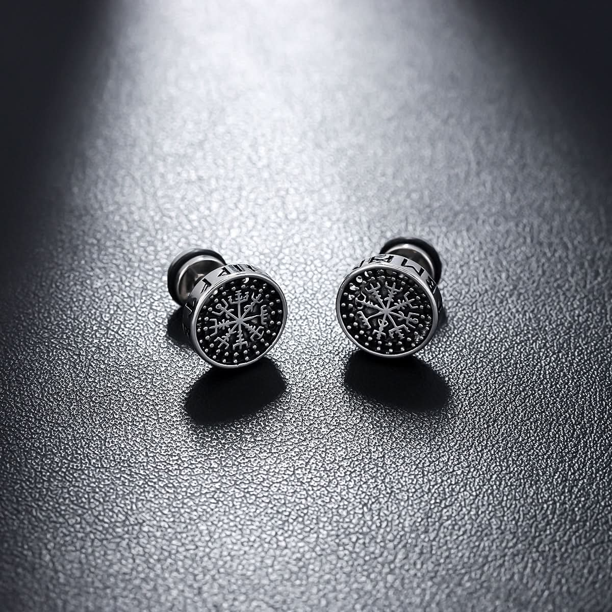 Men’s Retro Skull Earrings – Edgy Punk Style Jewelry