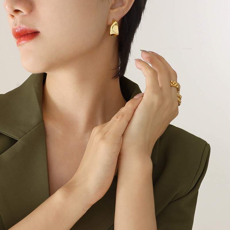 Geometric C-Shaped Hoop Earrings for Women – Gold-Plated Titanium Steel