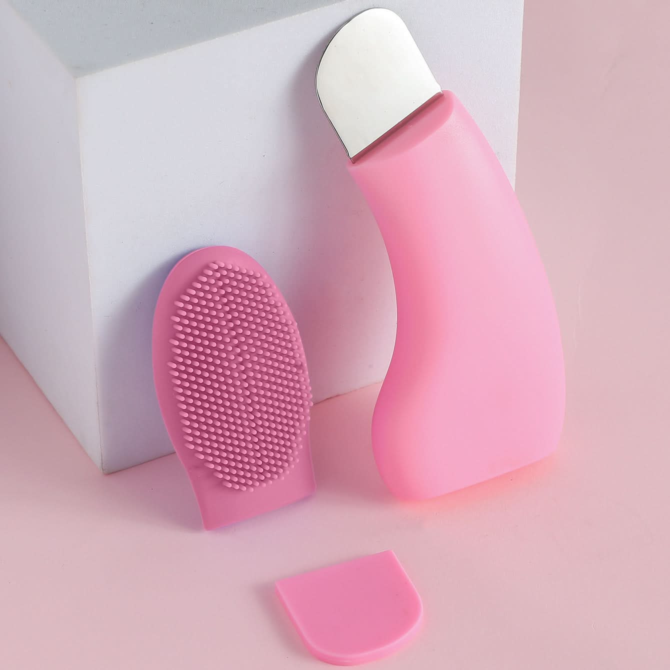 Manual Blackhead Remover Tool – Silicone Scraper for Deep Pore Cleaning