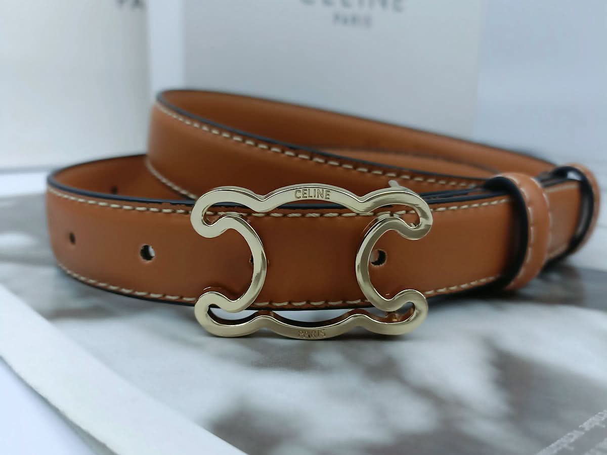 Women's Vintage-Inspired Smooth Buckle Leather Belt – for Dresses & Casual Wear
