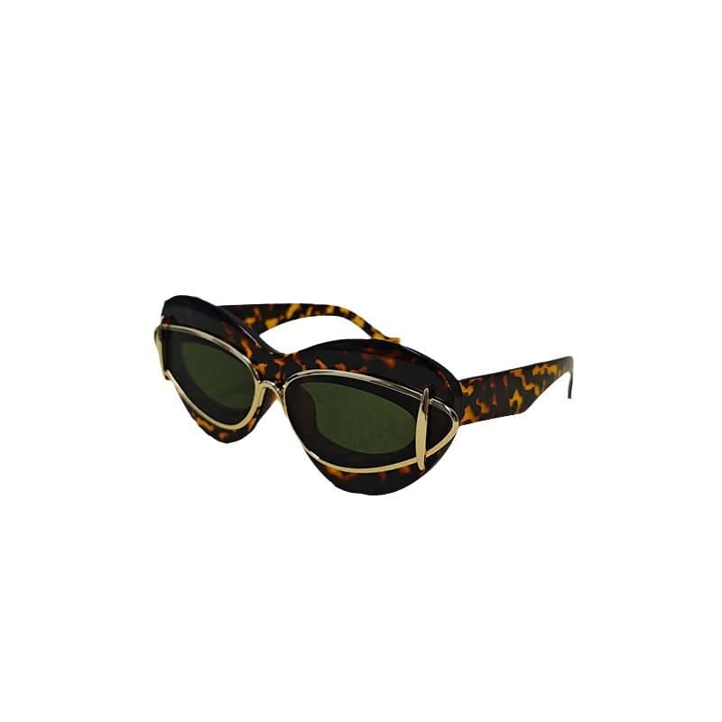Trendy Y2K Cat-Eye Sunglasses – Stylish Small-Frame Shades with UV Protection