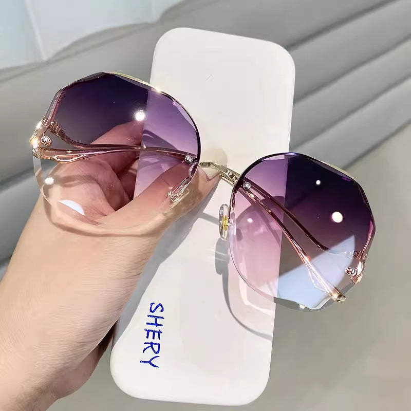 Frameless UV Protection Sunglasses for Women – Ocean Tint Slimming Shades