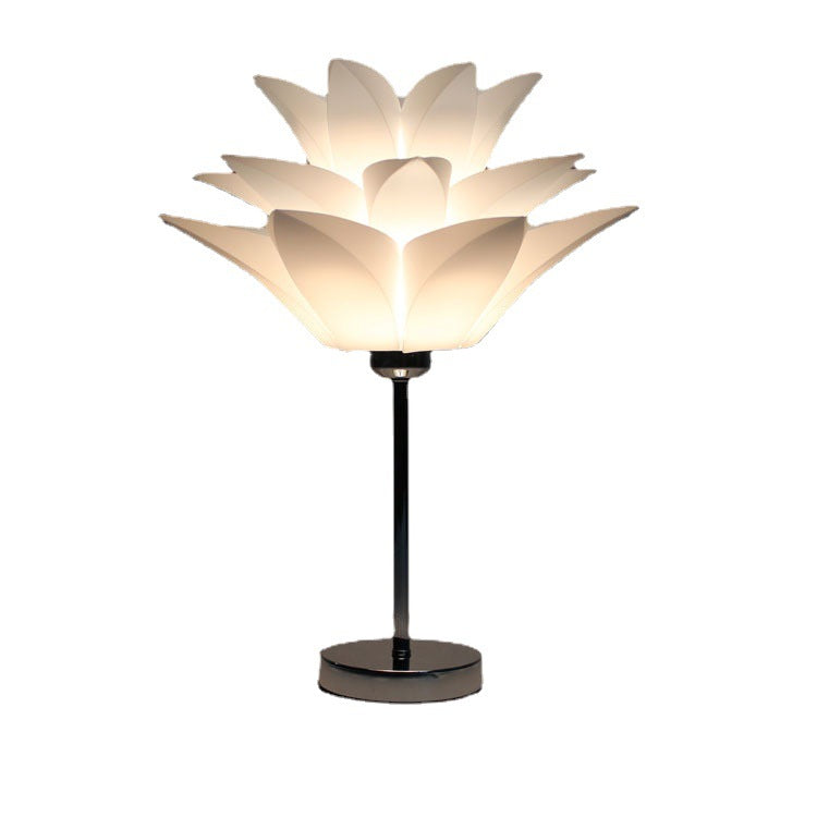 Modern Nordic Lotus Table Lamp – Dimmable Ambient Lighting for Living & Dining Rooms