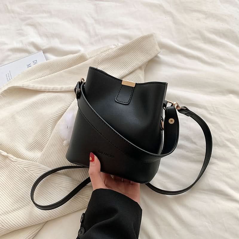 Retro Bucket Shoulder Bag for Women – Fashionable Crossbody Bag