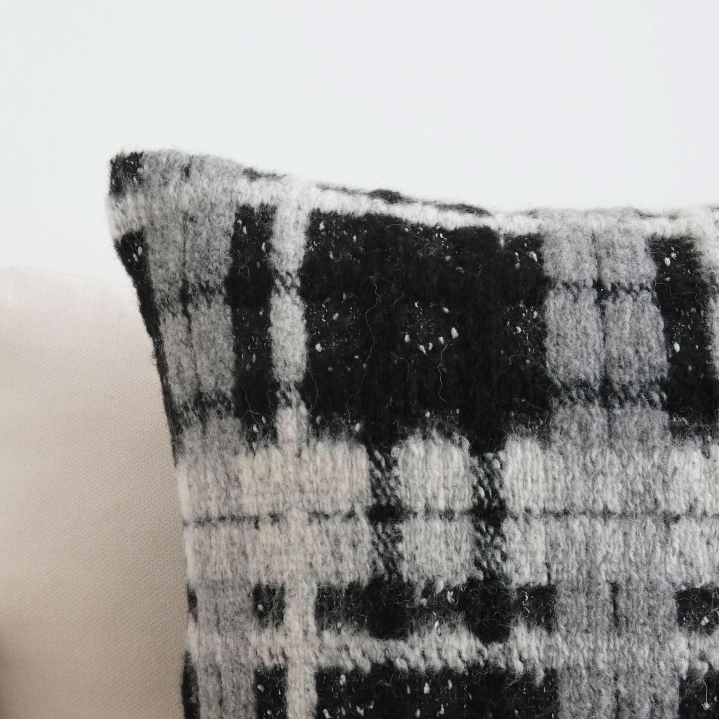 Starry Wool Black and White Checkered Pillow - Light Luxury Sofa Cushion