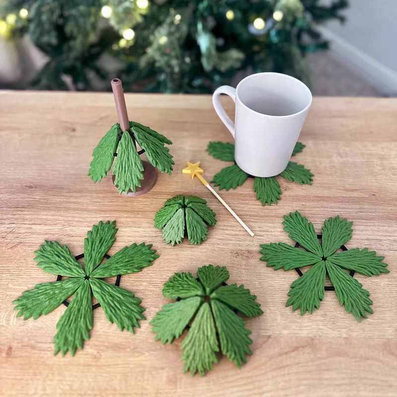 3D Christmas Tree Coaster Set – Festive Retractable Drink Mats with Stir Stick Stars