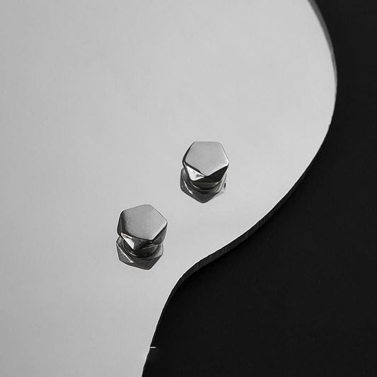 Men’s Hexagonal Magnetic Ear Clip – Non-Piercing Geometric Earrings