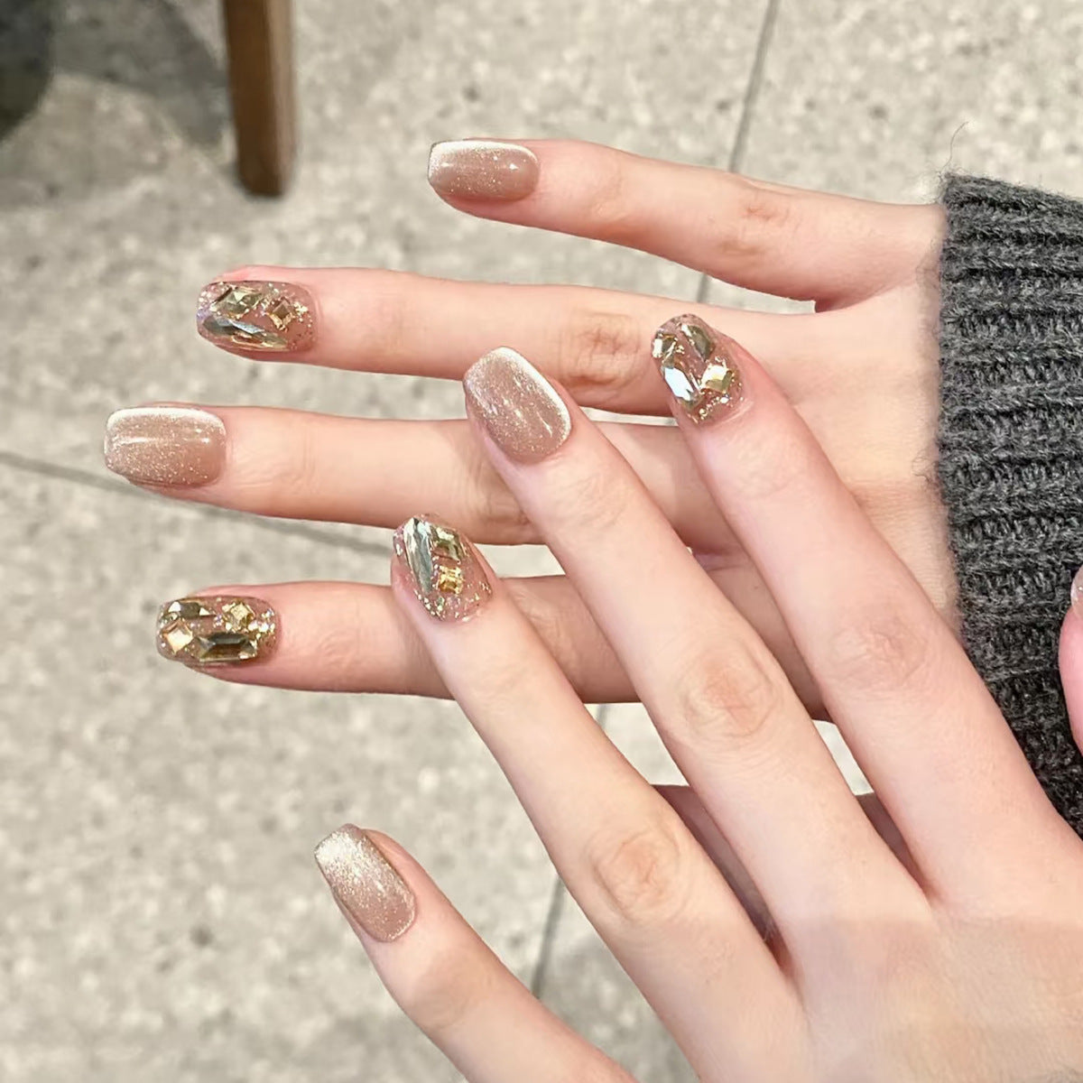 Cat Eye Rhinestone False Nails – Short Ballet Style, Glue-On & Detachable Nail Set
