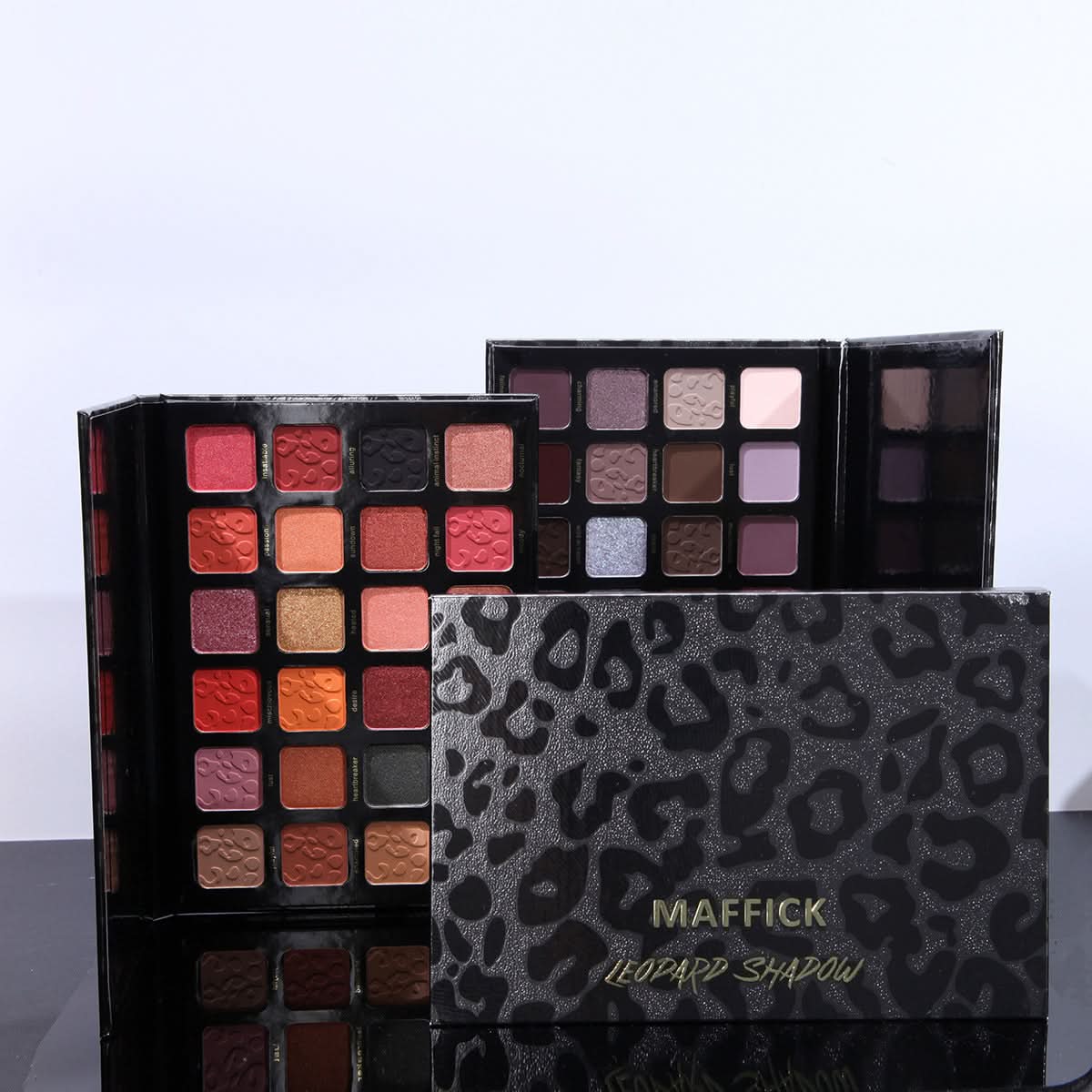 24-Color Leopard Eyeshadow Palette – Chameleon Matte & Pearlescent Shades