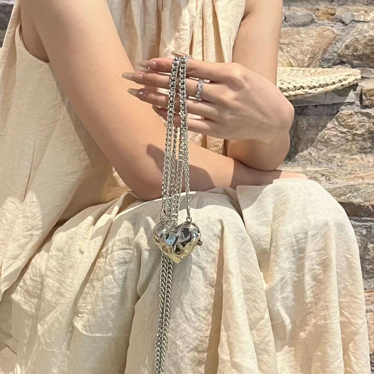 Mini Heart Chain Crossbody Bag – Metallic Silver Waist Purse