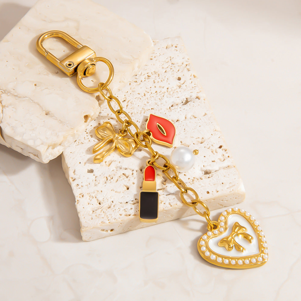 Ocean-Inspired Shell Keychain – Gold Stainless Steel Pendant with Pearl Accent