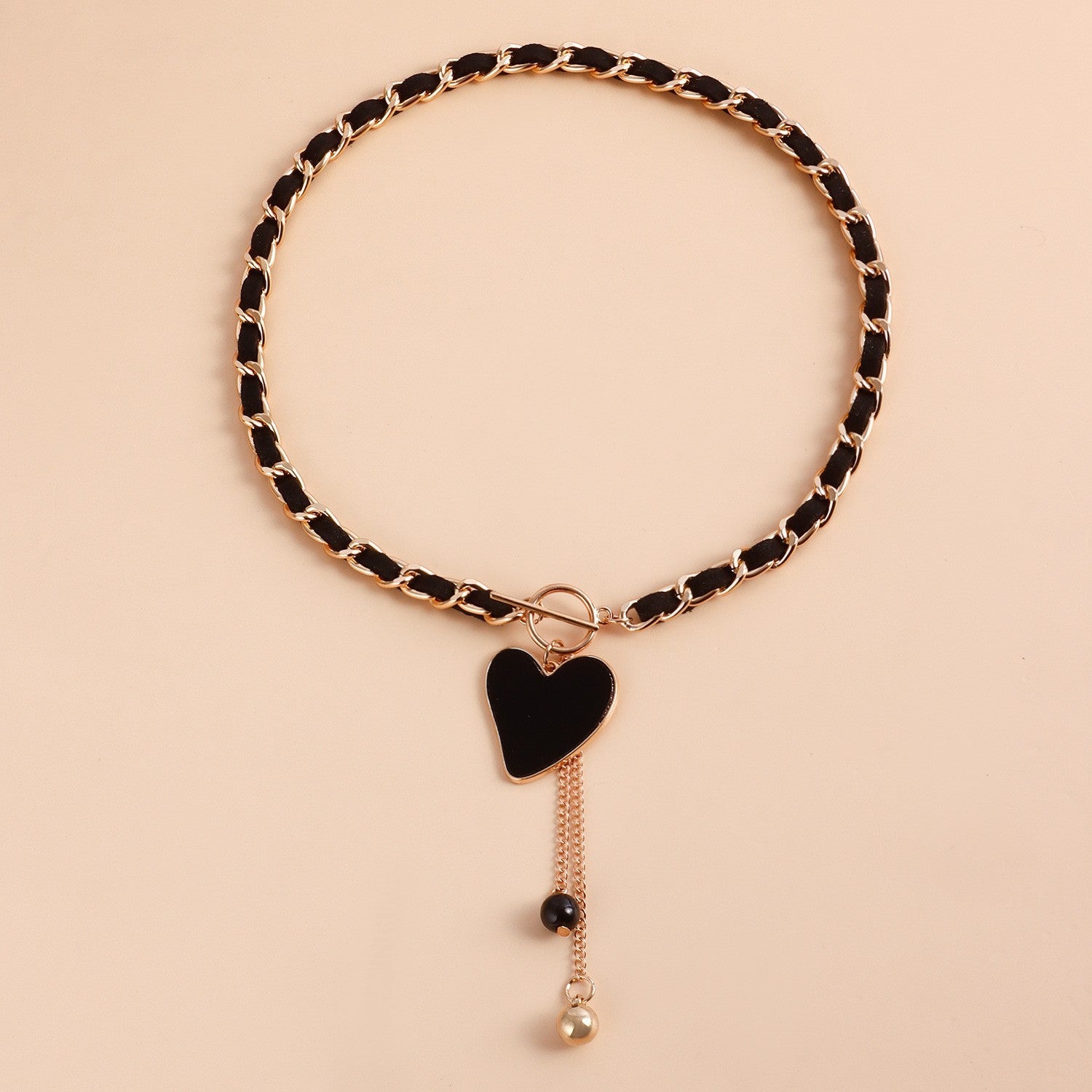 Velvet Heart Pendant Necklace for Women – Layered Clavicle Chain Jewelry