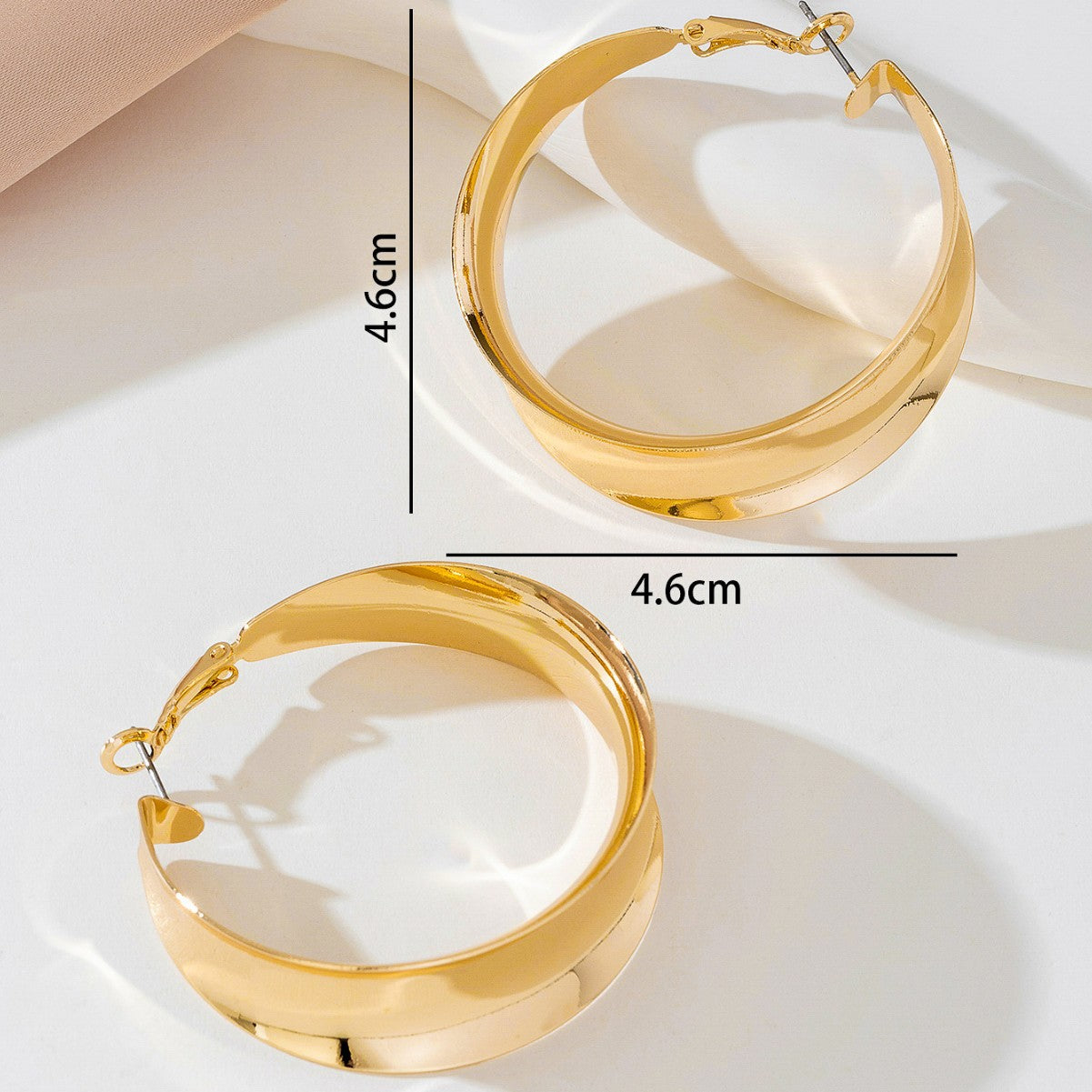 Large Gold Hoop Earrings for Women – Geometric Hollow Metal Jewelry