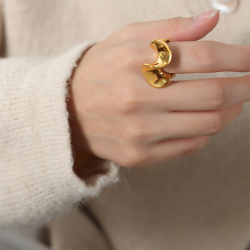 Women's Abstract Titanium Steel Statement Ring – Molten Curve Design