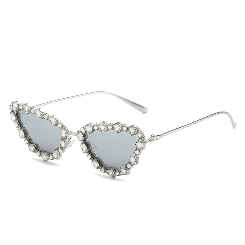 Cat-Eye Rhinestone Sunglasses – UV400 Metal Geometric Street Style Shades for Women