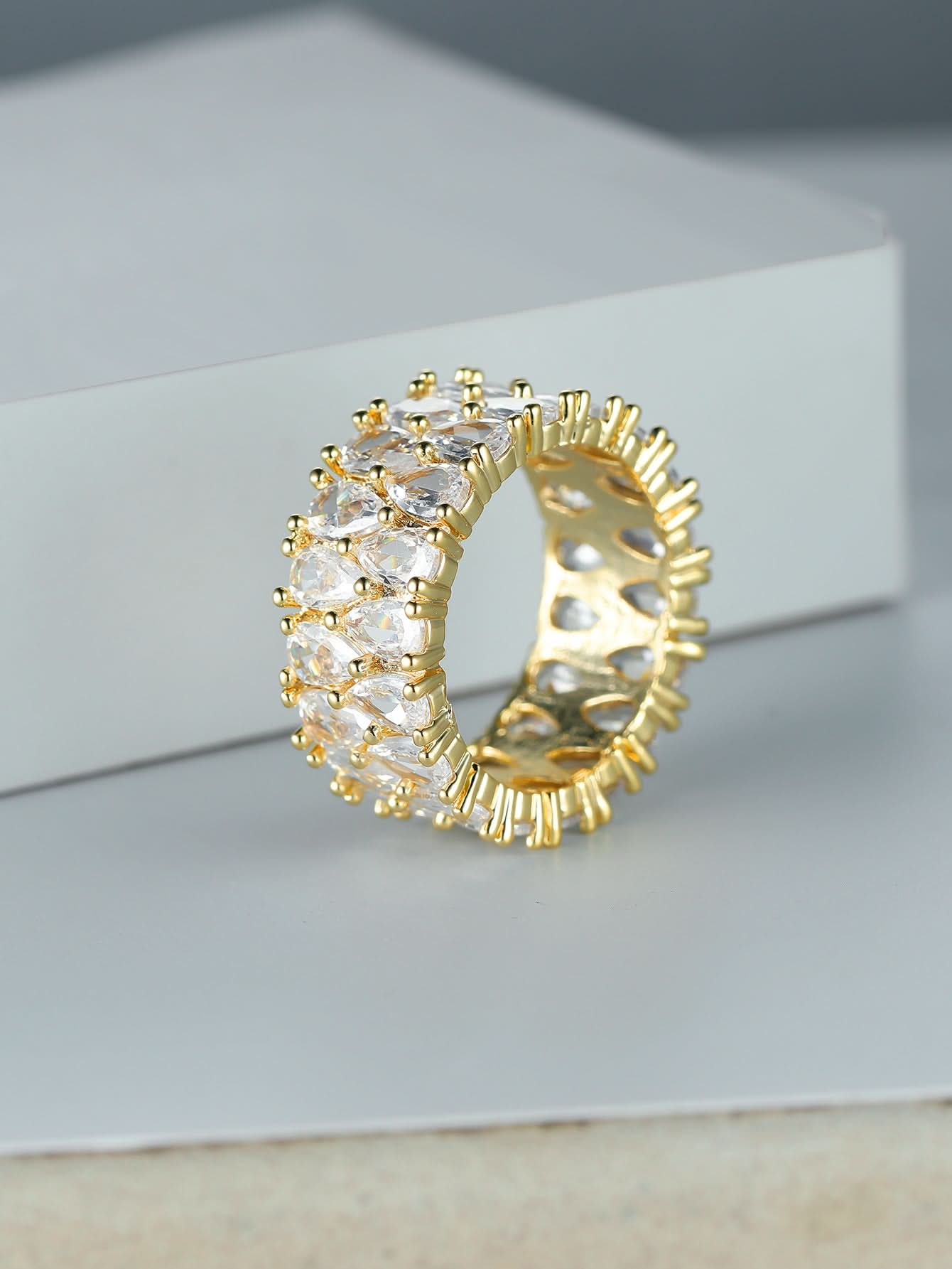 Double Row Round Drop Fashion Ring