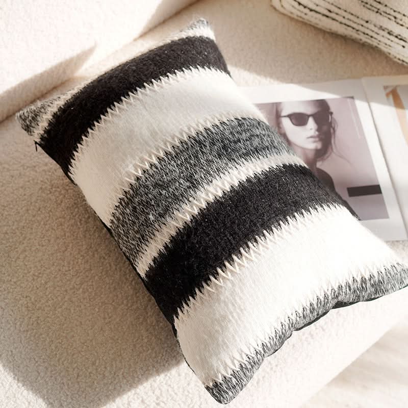 Black Light Luxury Vintage Embroidered Pillowcase