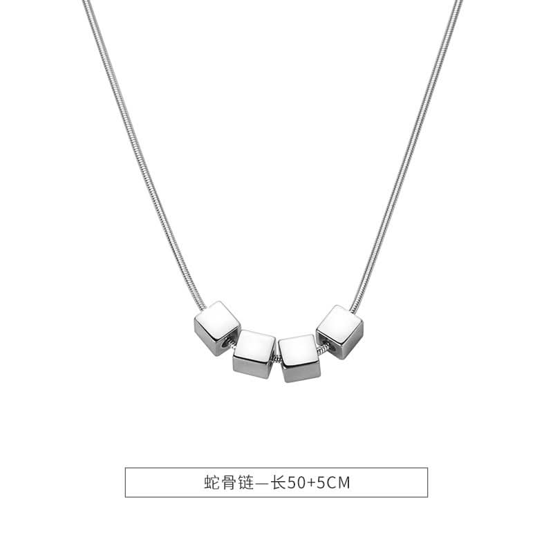 Men’s Titanium Steel Cube Pendant Necklace – Minimalist Clavicle Chain