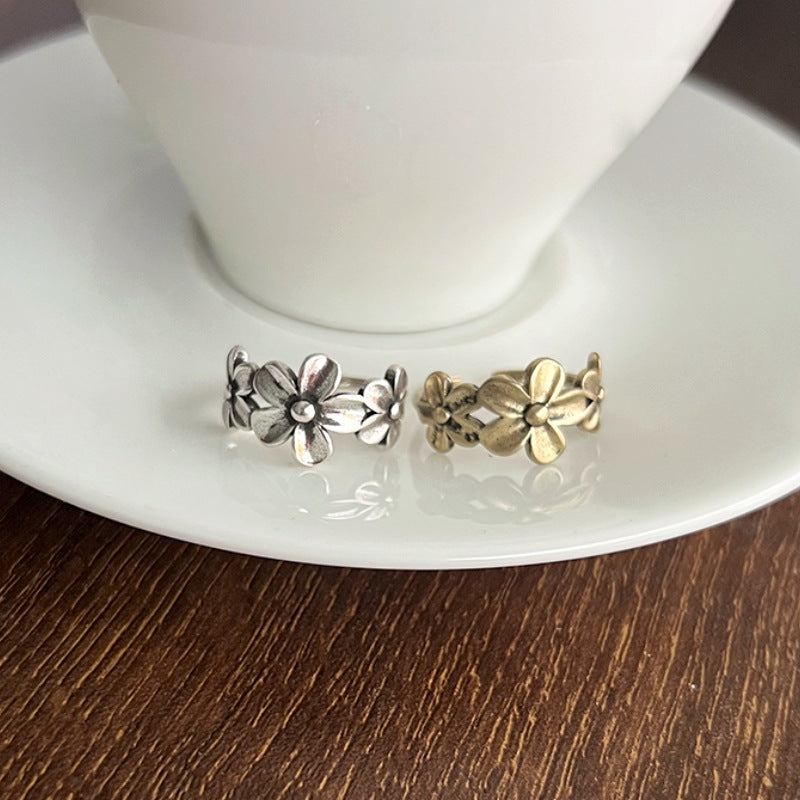 Vintage Flower Open Ring for Women – Adjustable Silver & Gold Retro Statement Jewelry